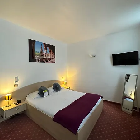 瑞福莱斯约恩酒店 3*