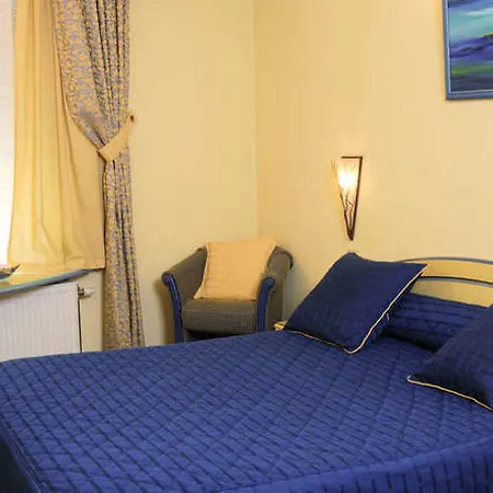 Les Reflets Jaunes 3* Givet