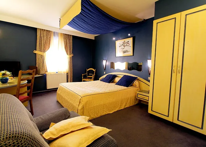 Hotel Les Reflets Jaunes 3*