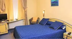 Hotel Les Reflets Jaunes 3*